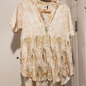 Anthropolgie Blouse. SIZE SMALL. USED.